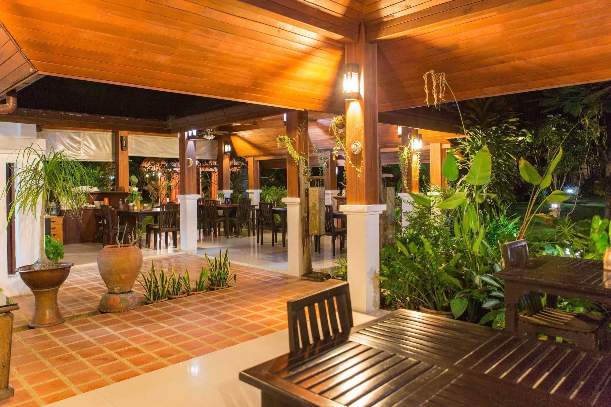 Easy Time Resort Laem Sai Beach Zewnętrze zdjęcie